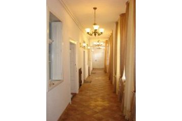 Hrvatska Privát Osijek, Eksterijer